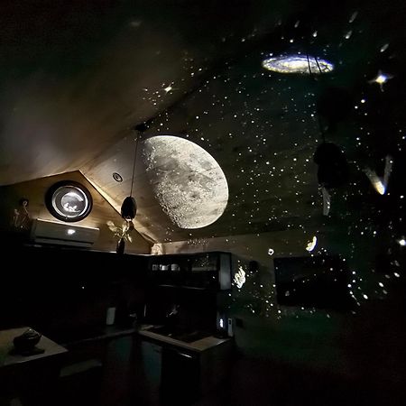 Apartamento Moon Hill'S Lord Jezow Sudecki Exterior foto